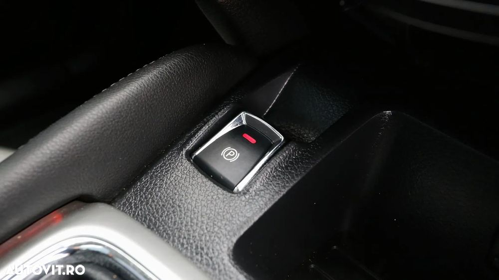 Nissan Qashqai 1.6 DCI Start/Stop 4X4-i Tekna - 24