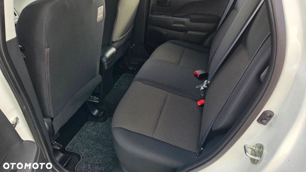 Mitsubishi ASX 1.6 2WD Inform - 14