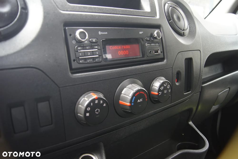 Renault Master - 19