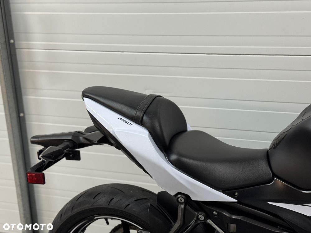 Kawasaki Ninja - 5