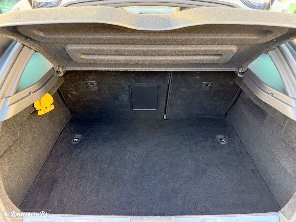 Citroën DS5 e-HDi 115 EGS6 SoChic - 35