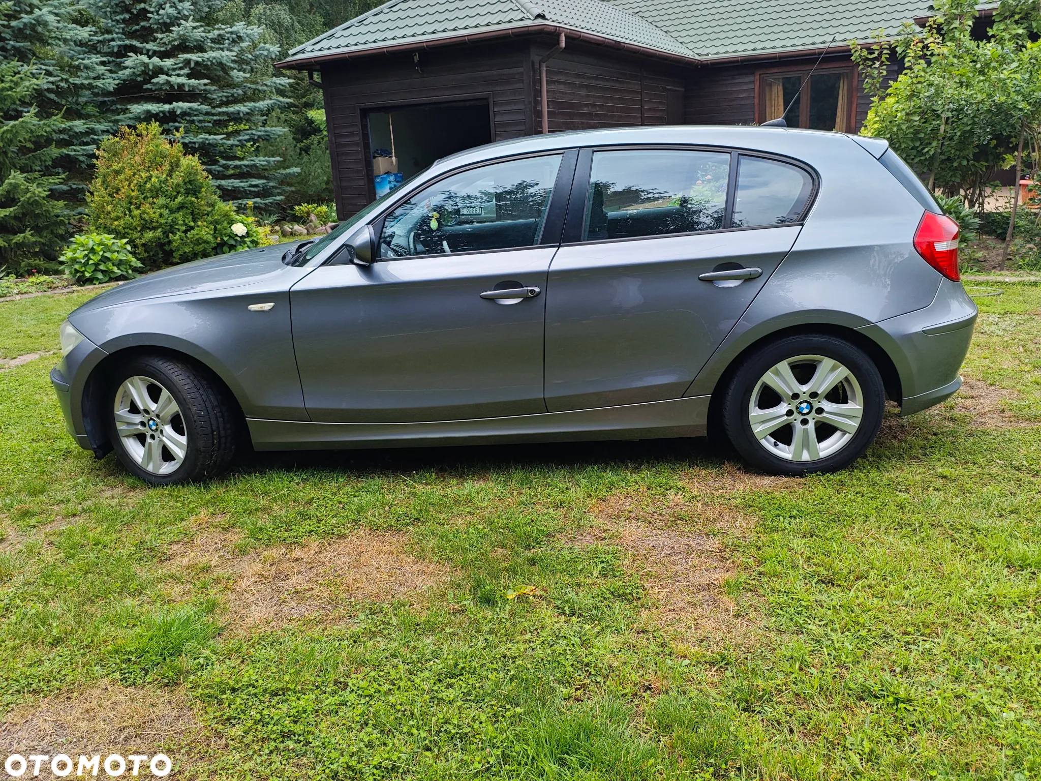 BMW Seria 1 116i - 11