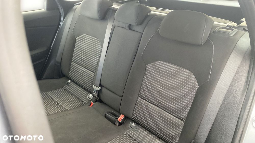 Kia Ceed 1.5 T-GDI M - 12