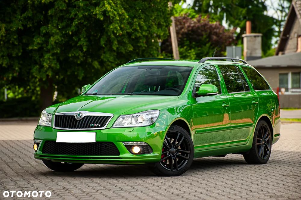 Skoda Octavia 2.0 TSI RS - 11