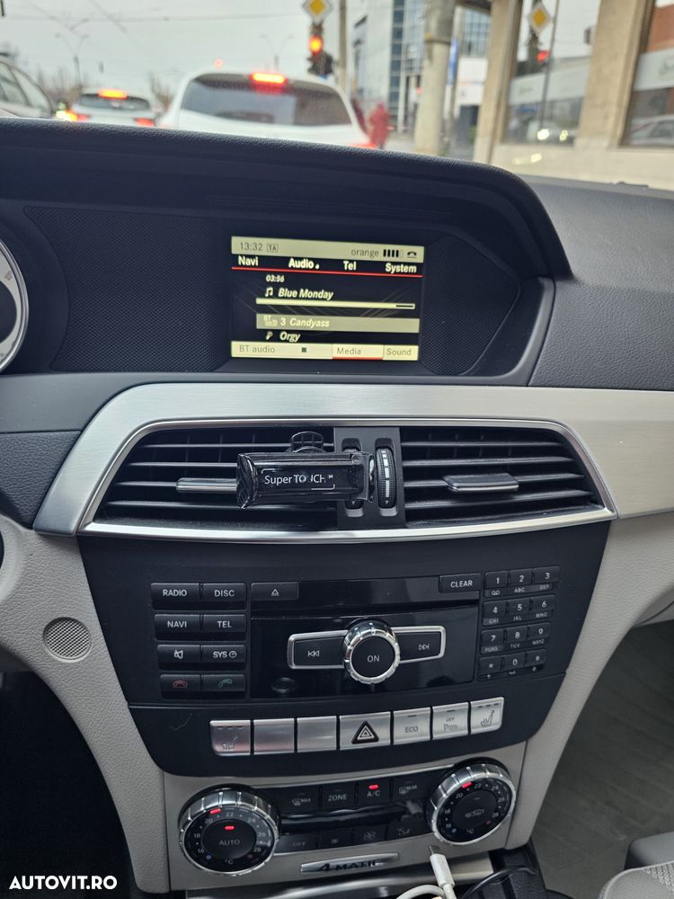 Mercedes-Benz C 250 CDI 4Matic 7G-TRONIC Avantgarde Edition - 12