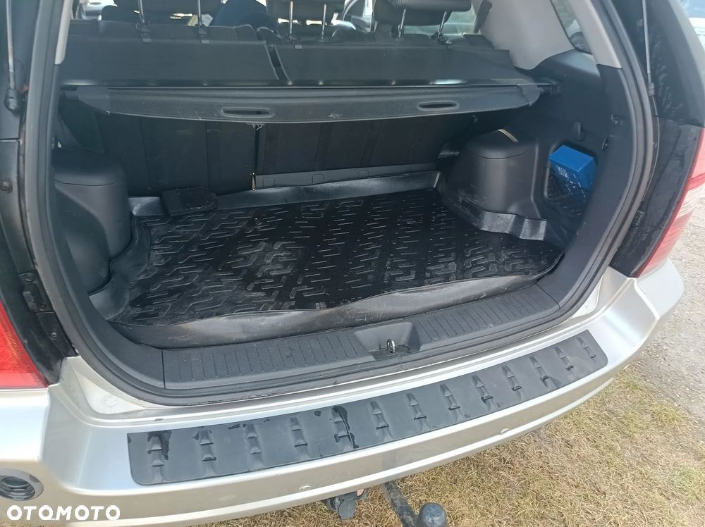 Kia Sportage - 16
