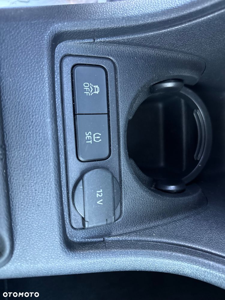 Volkswagen up! - 17