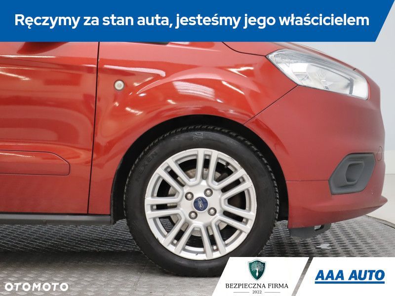 Ford Tourneo Courier - 17
