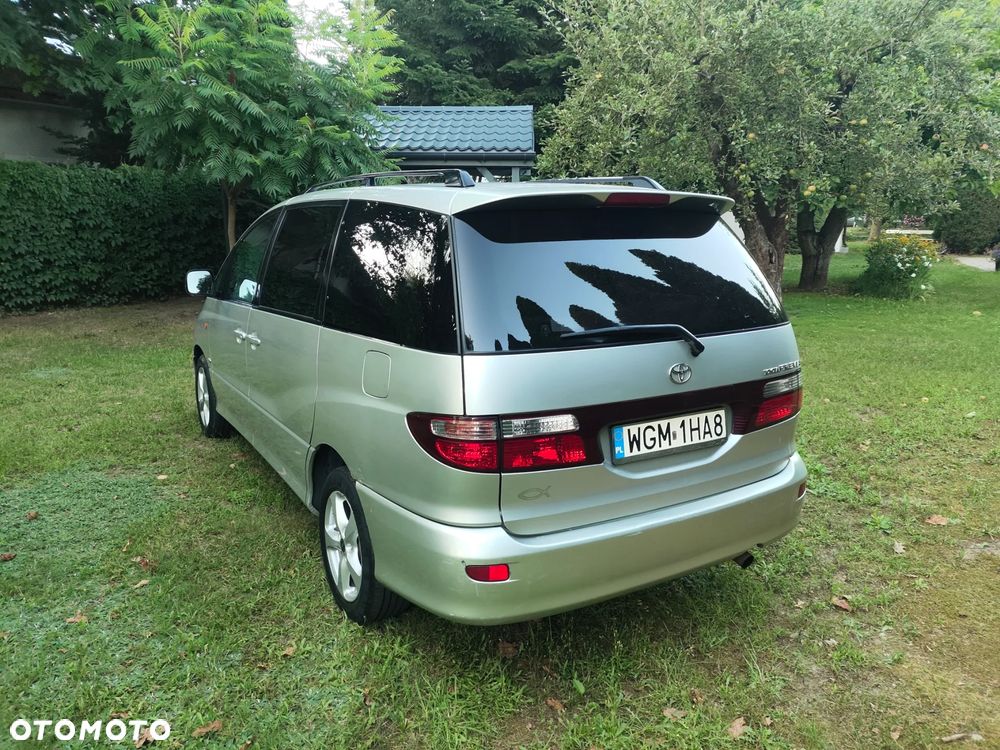 Toyota Previa 2.0 D-4D Linea Terra - 9