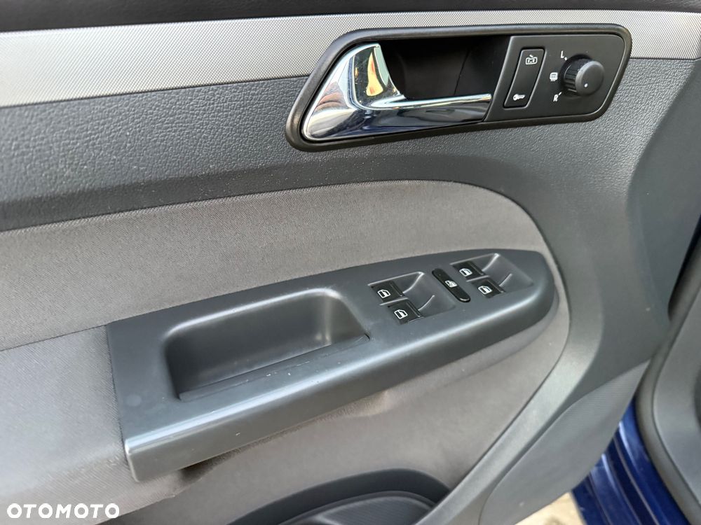 Volkswagen Touran 1.9 TDI DPF Goal - 16