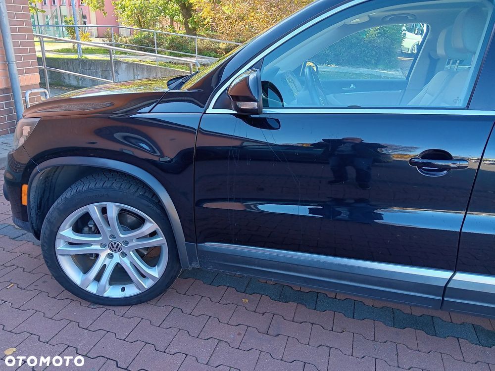 Volkswagen Tiguan - 2