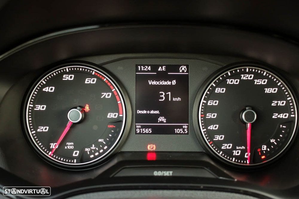 SEAT Arona 1.0 TSI FR - 13