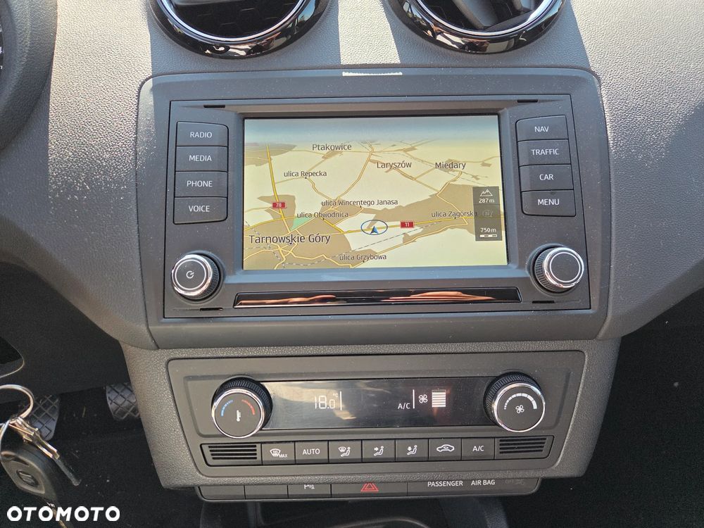 Seat Ibiza 1.2 TSI CONNECT - 16