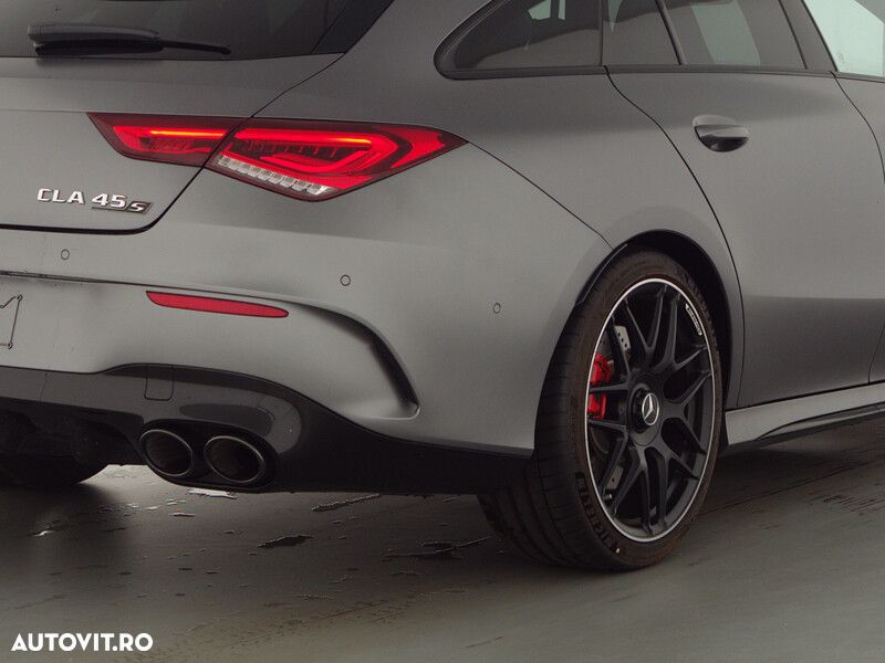 Mercedes-Benz CLA - 12