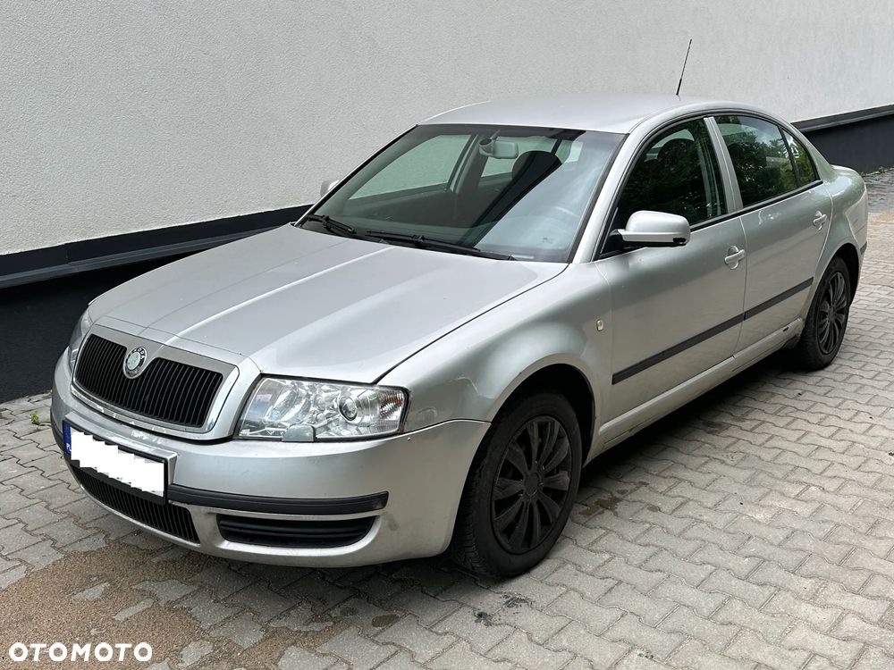 Skoda Superb 2.8 V6 Elegance - 8