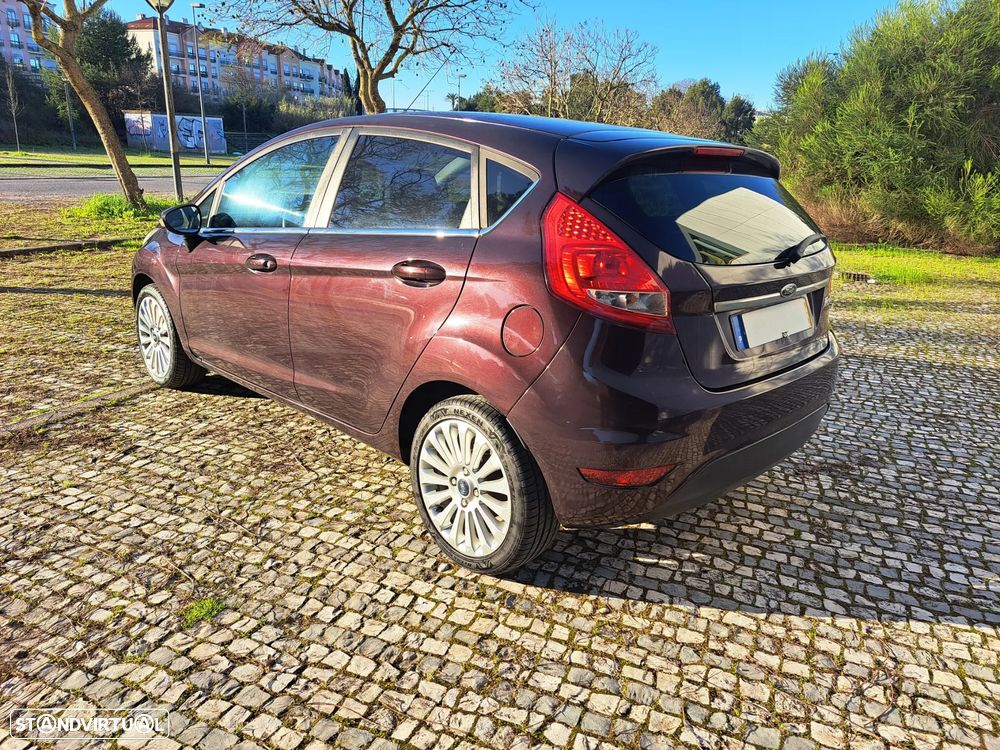 Ford Fiesta 1.25 Titanium - 14