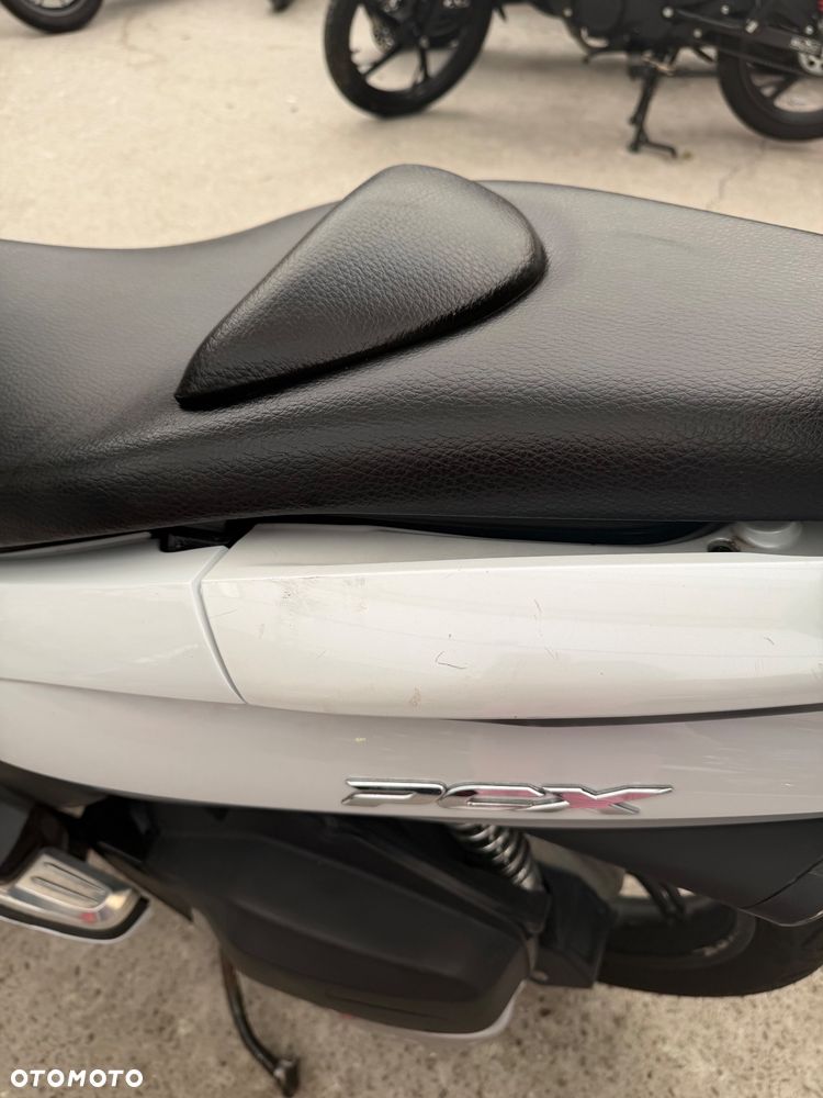 Honda PCX - 17