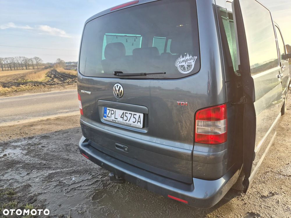 Volkswagen Multivan - 4