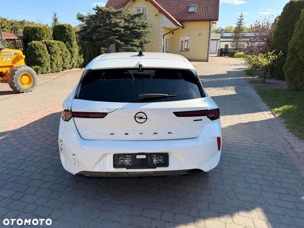 Opel Astra 1.6 T Plug-in Hybrid GS - 18