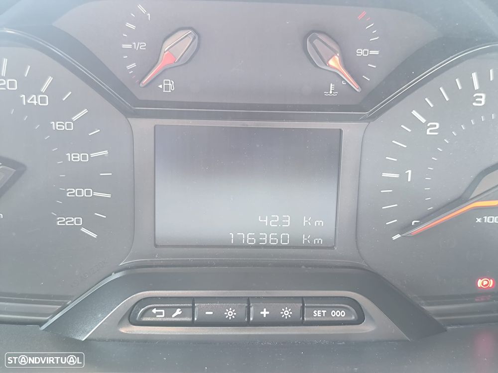 Peugeot Partner 1.5HDi c/ motor frio 0ºC - 11
