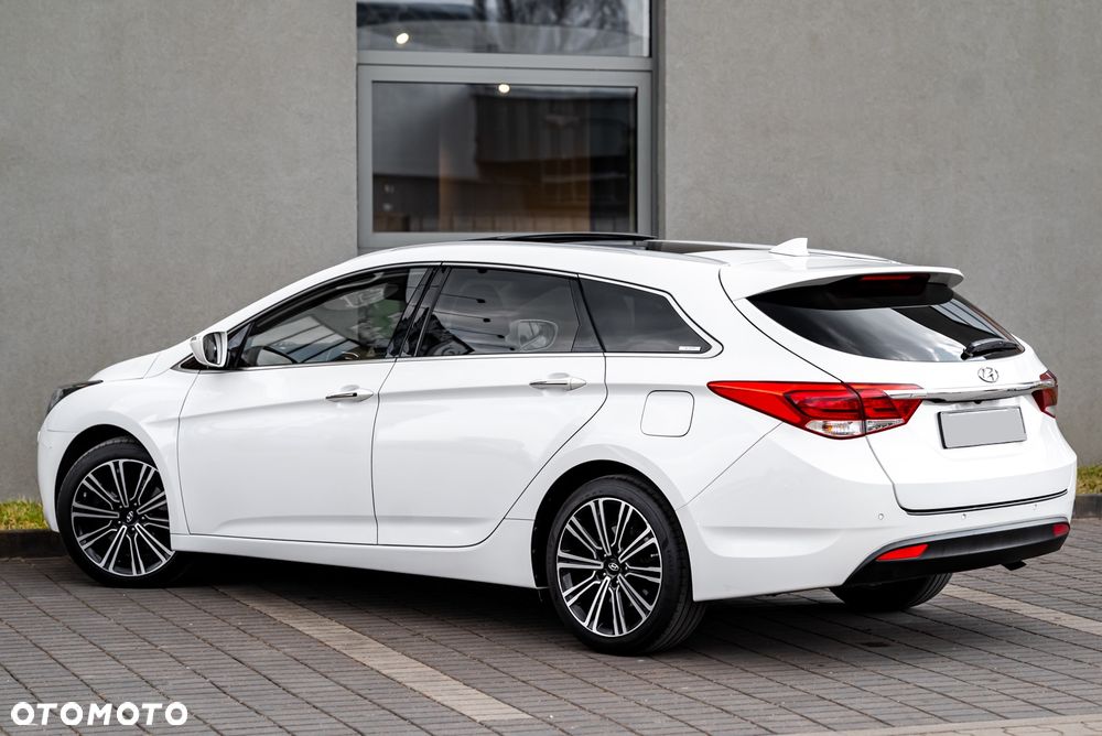 Hyundai i40 Kombi blue 1.7 CRDi DCT Premium - 14