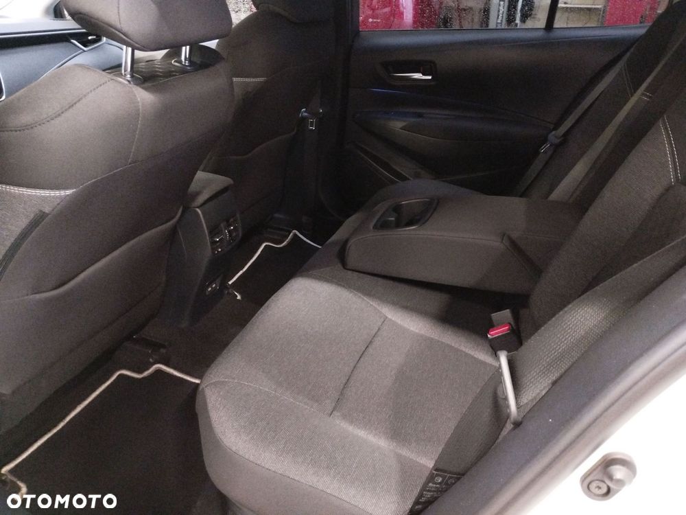 Toyota Corolla 1.8 Hybrid Style - 12