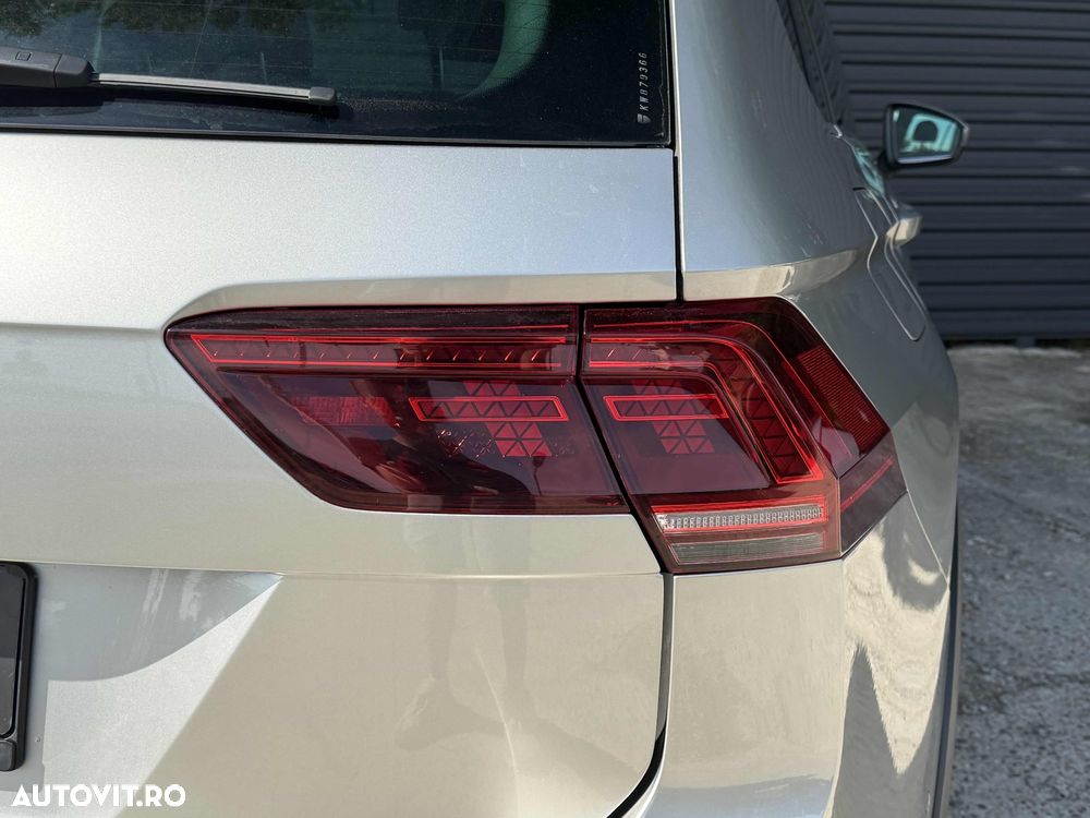 Volkswagen Tiguan 2.0 TDI SCR DSG R-Line - 28