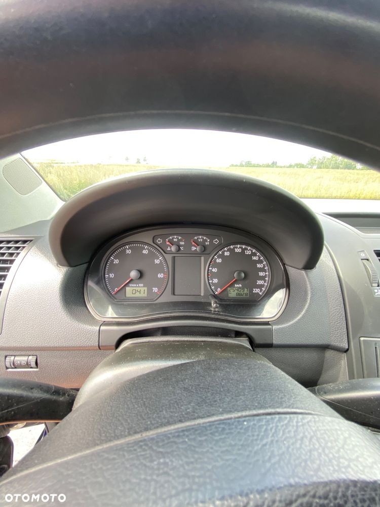 Volkswagen Polo 1.4 FSI - 15