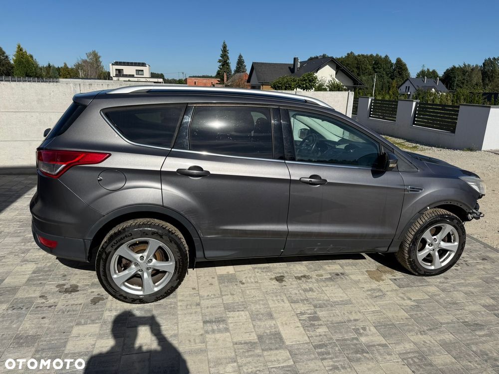 Ford Kuga 2.0 TDCi 2x4 SYNC - 4