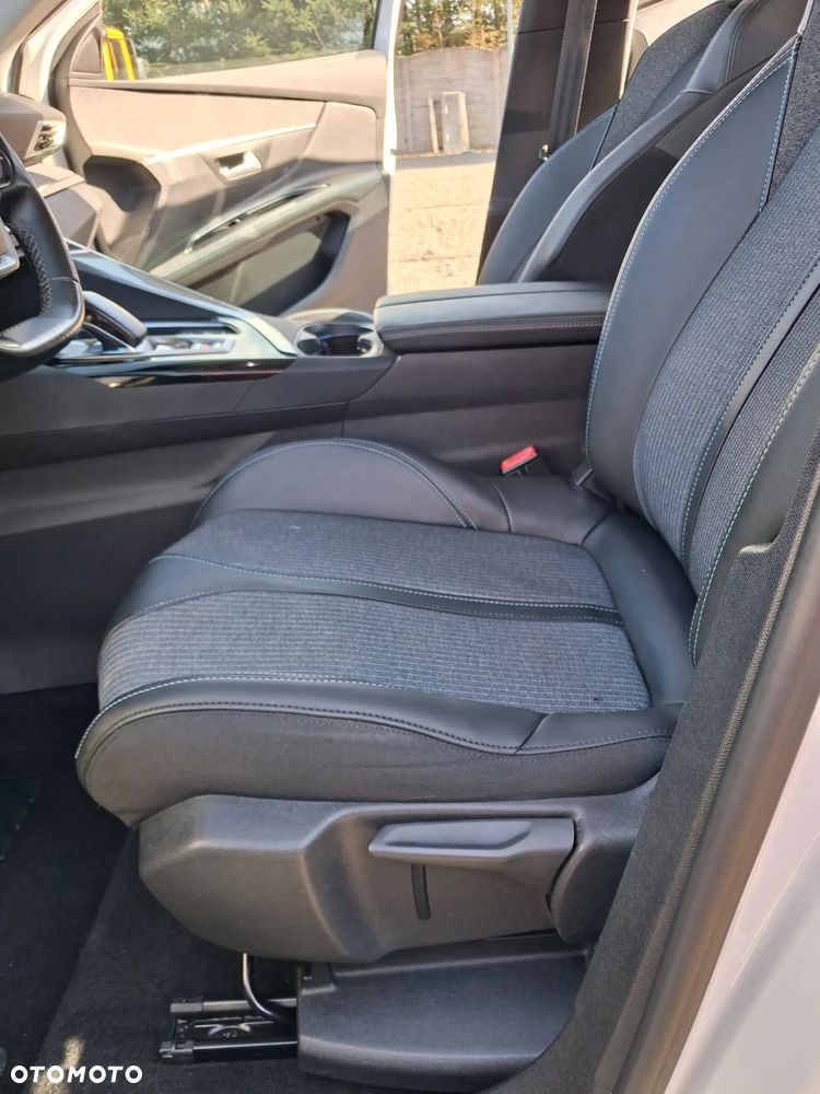 Peugeot 3008 225 e-EAT8 Allure Pack - 7