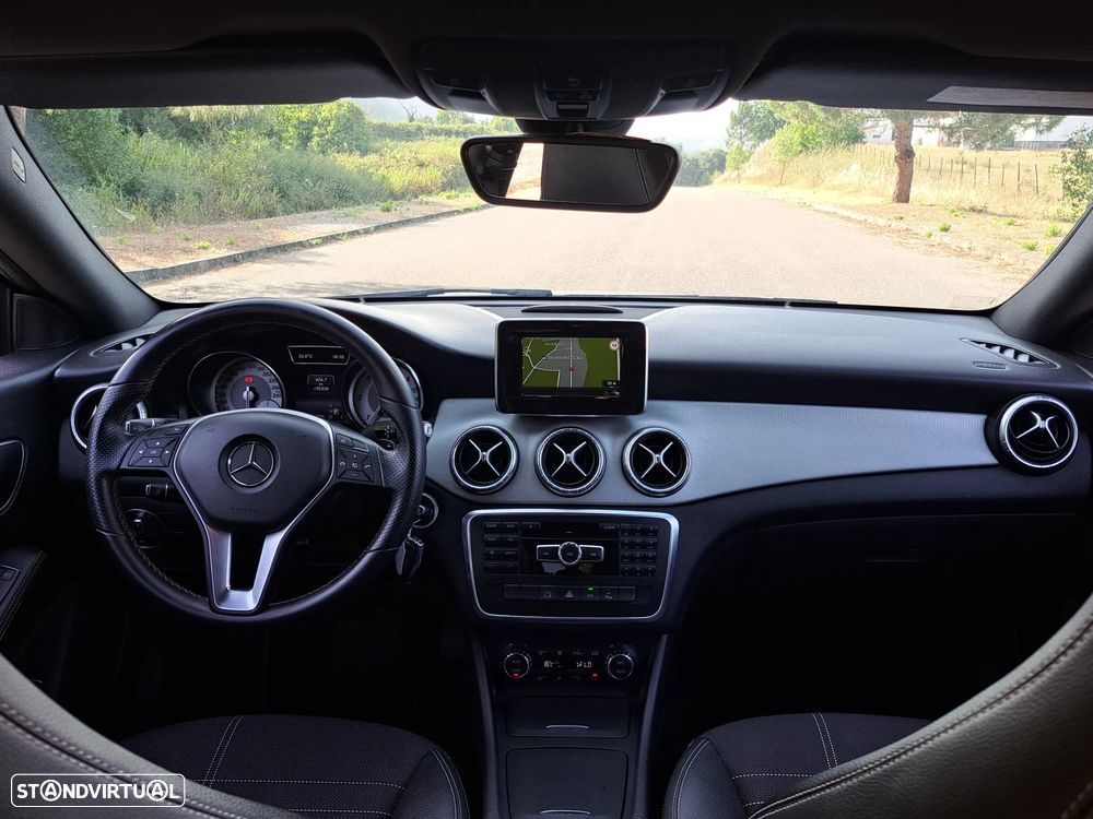 Mercedes-Benz CLA 220 CDI 7G-DCT Edition 1 - 3