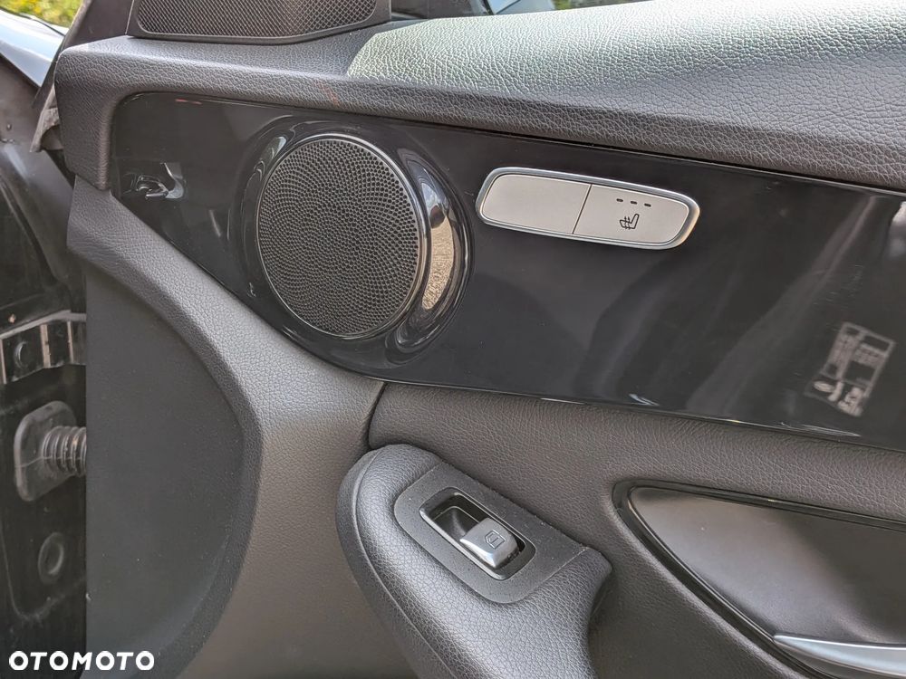 Mercedes-Benz Klasa C 250 (BlueTEC) d 7G-TRONIC - 24