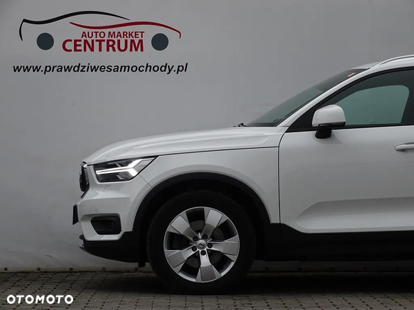 Volvo XC 40 T4 AWD Momentum Pro