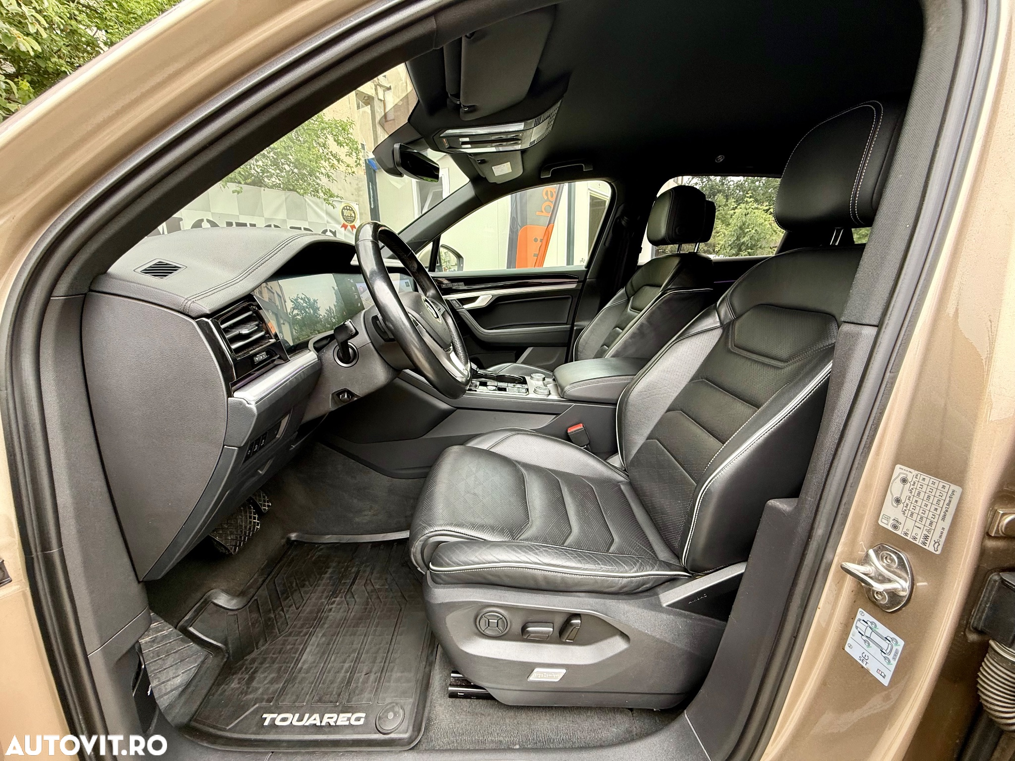 Volkswagen Touareg V6 TDI R-Style - 21