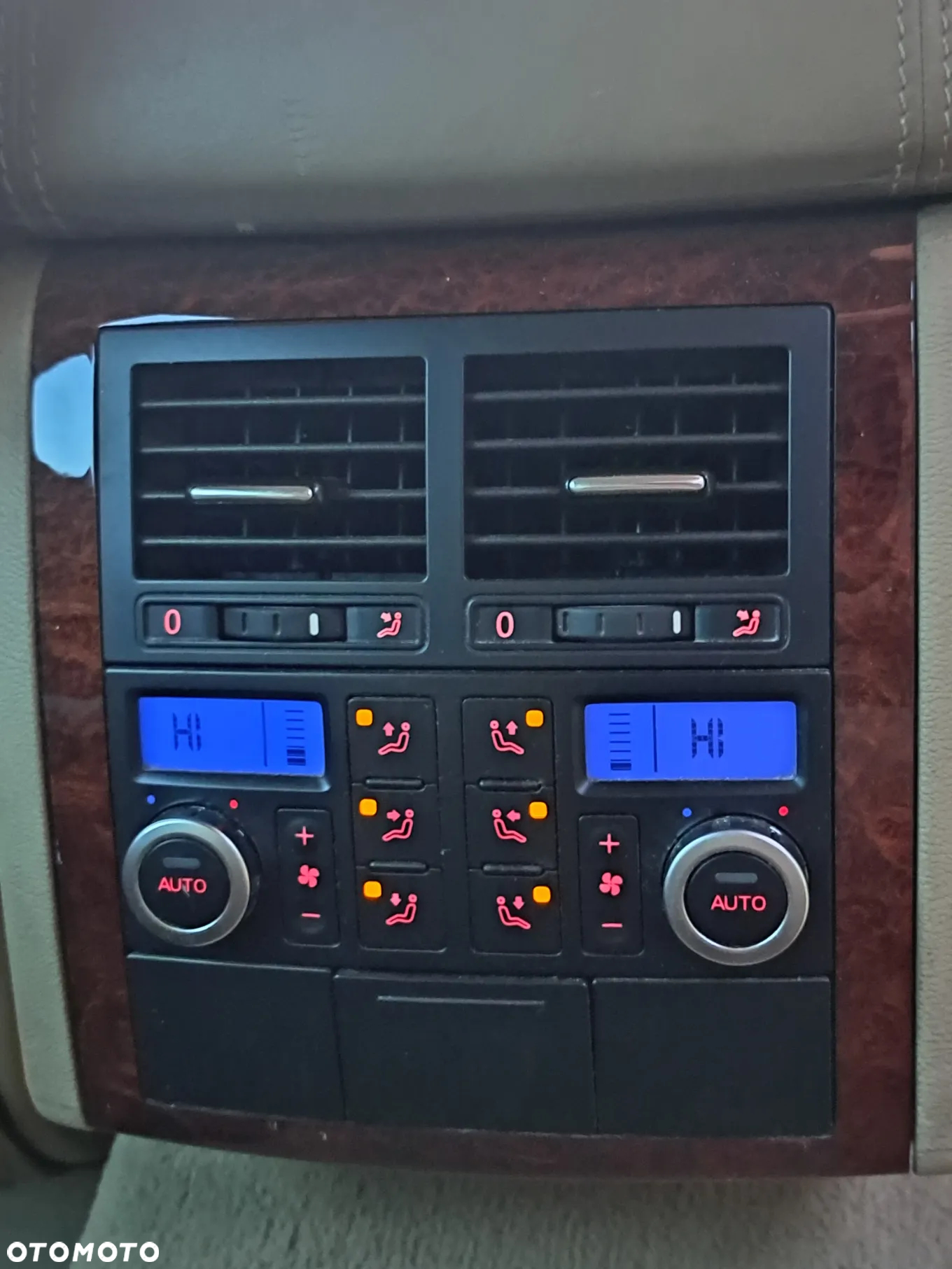 Volkswagen Touareg 5.0 V10 TDI Tiptr - 6