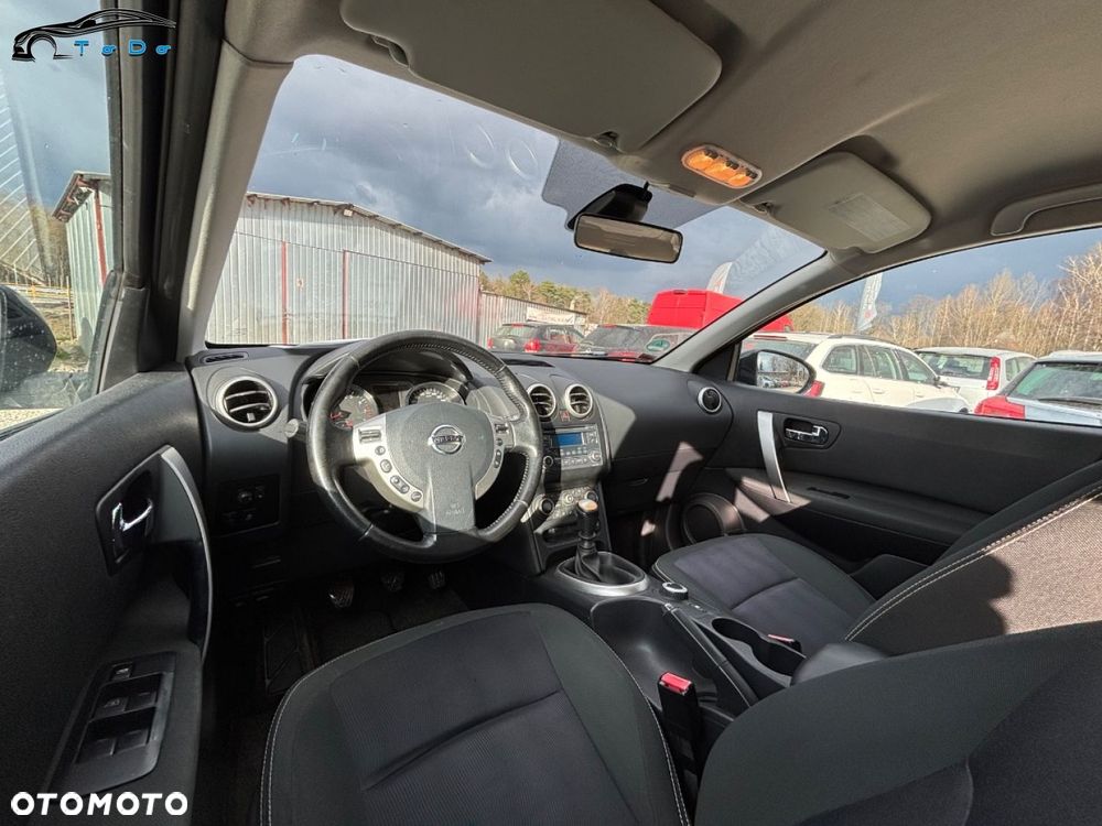 Nissan Qashqai 2.0 4x4 Tekna - 22