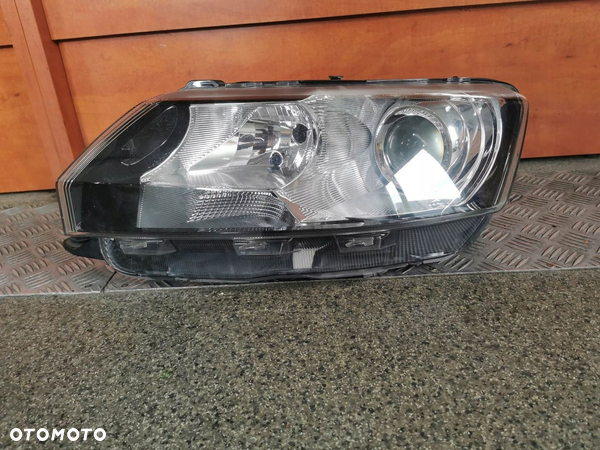 LAMPA XENON LEWY PRZÓD SKODA RAPID EU 5JB941015A
