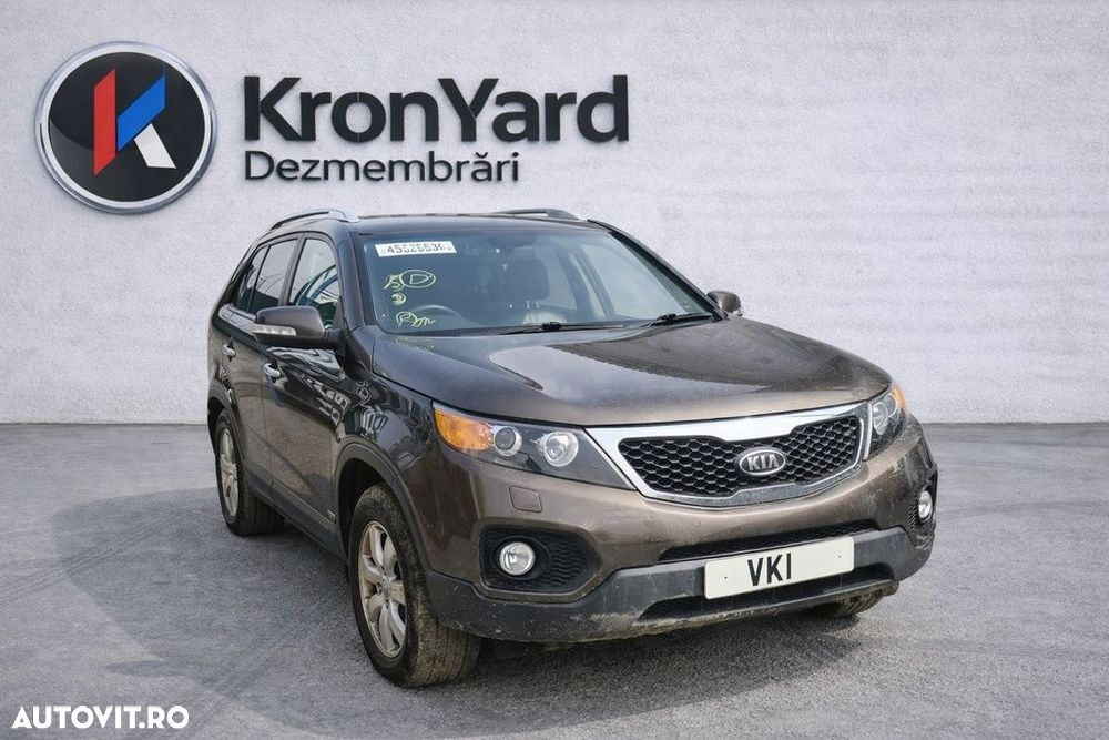 Dezmembrari dezmembrez  Kia Sorento II 2.2 D 2009-2015 D4HB - 1