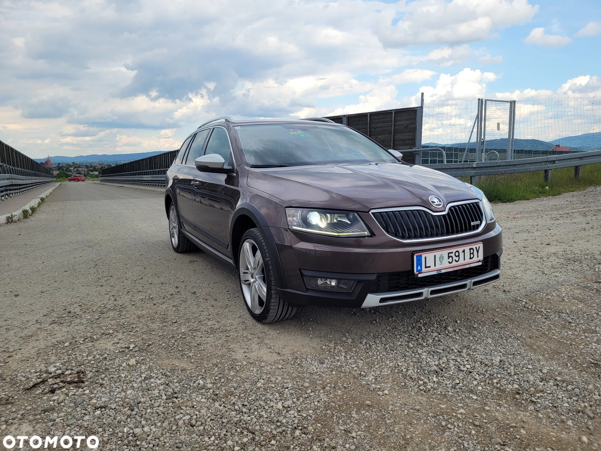 Skoda Octavia Scout 2.0 TDI 4x4 - 12