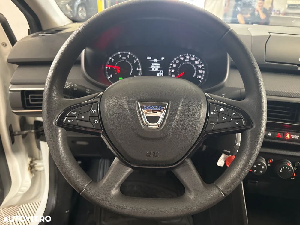 Dacia Logan - 15