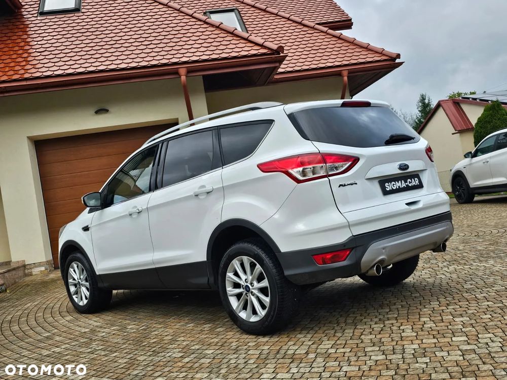 Ford Kuga 2.0 TDCi 4x4 Titanium - 25