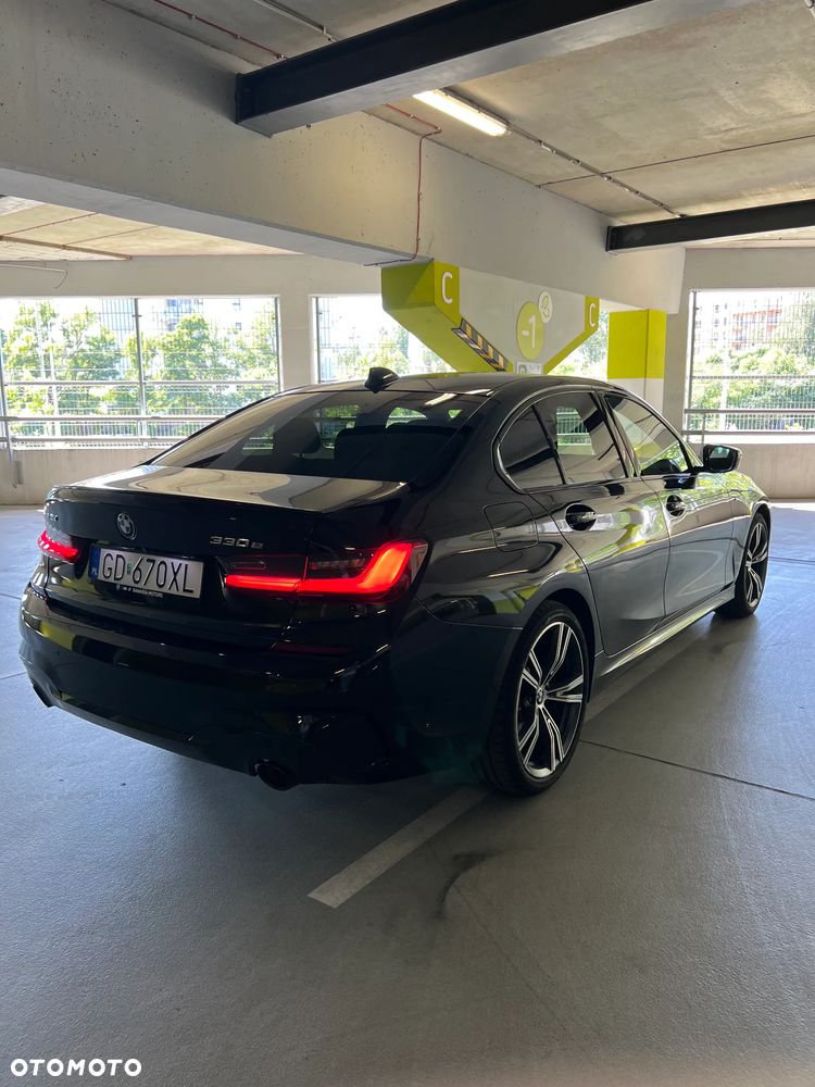 BMW Seria 3 330e xDrive M Sport sport - 5
