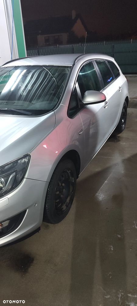 Opel Astra - 9
