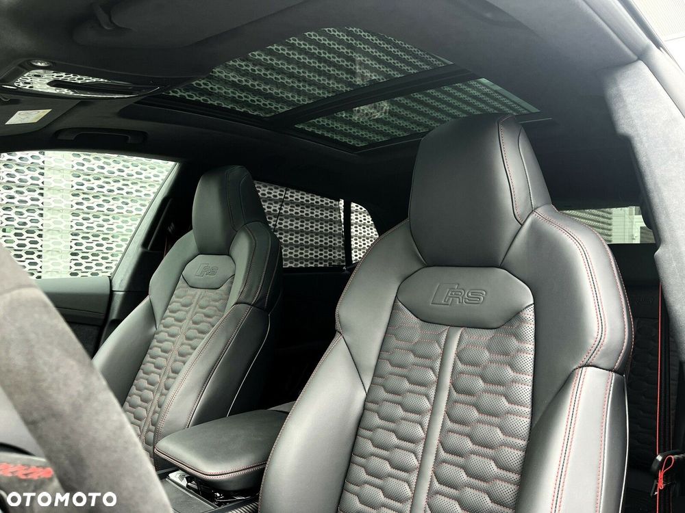 Audi RS Q8 - 25