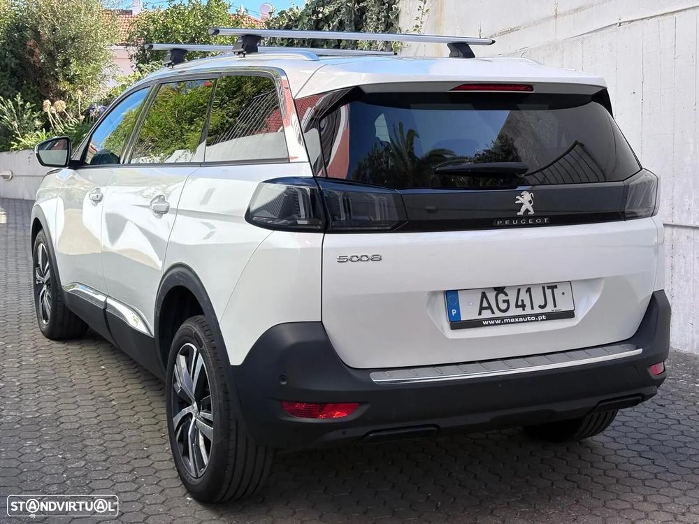 Peugeot 5008 1.2 PureTech Allure EAT8 - 26