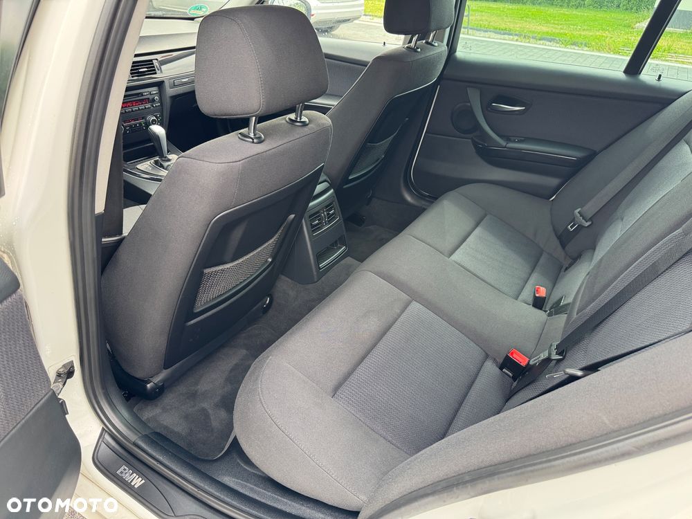 BMW Seria 3 - 19