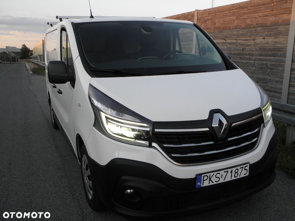 Renault TRAFIC - 1