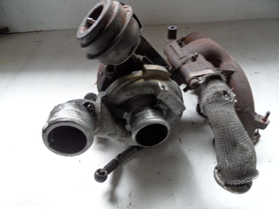 TURBINA TURBOSPREZARKA FIAT STILO ALFA LYBRA 1.9 JTD 55191596 - 2