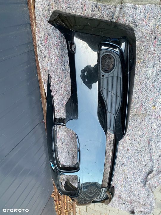 ZDERZAK BMW F30 F31 ORYGINAŁ CAŁY - 1