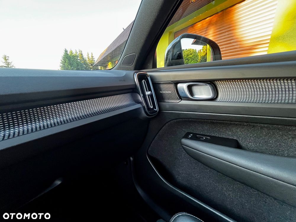 Volvo XC 40 T5 Recharge DKG RDesign Expression - 27